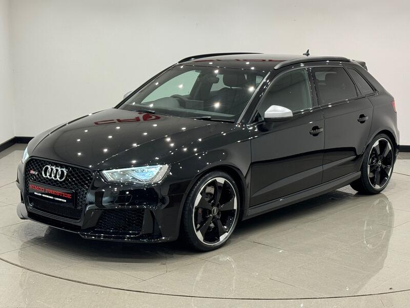 AUDI RS3