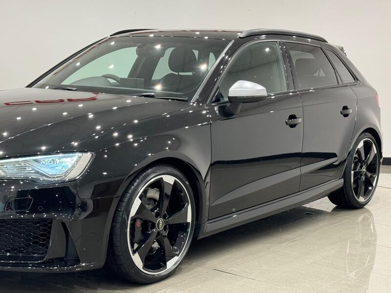 AUDI RS3