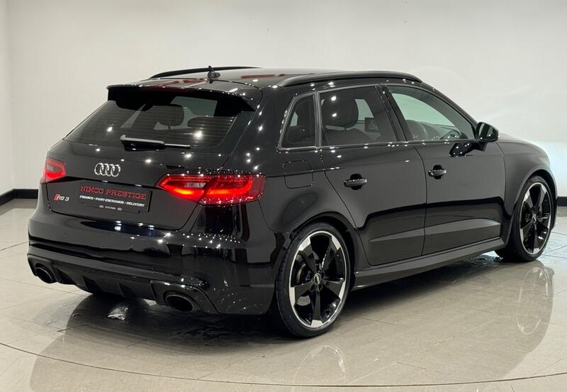 AUDI RS3