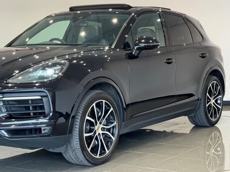 PORSCHE CAYENNE