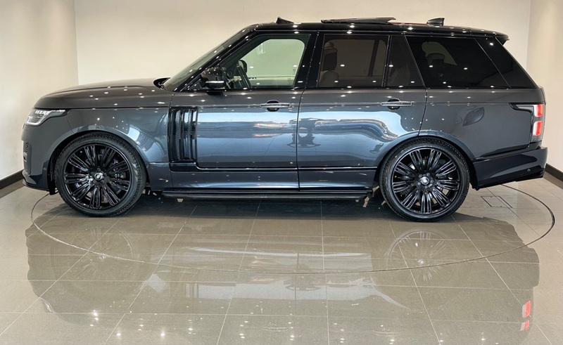 LAND ROVER RANGE ROVER