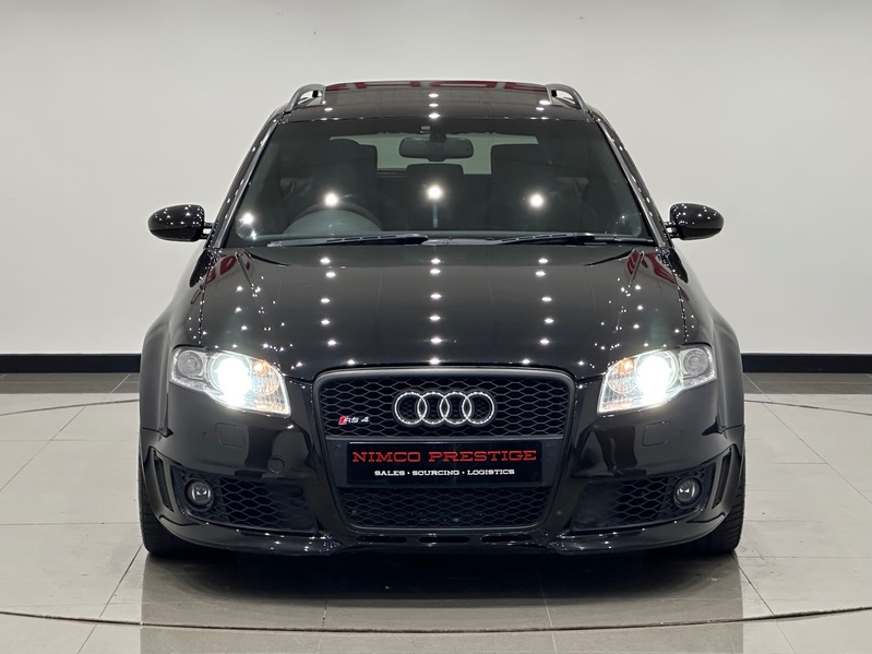 AUDI RS4
