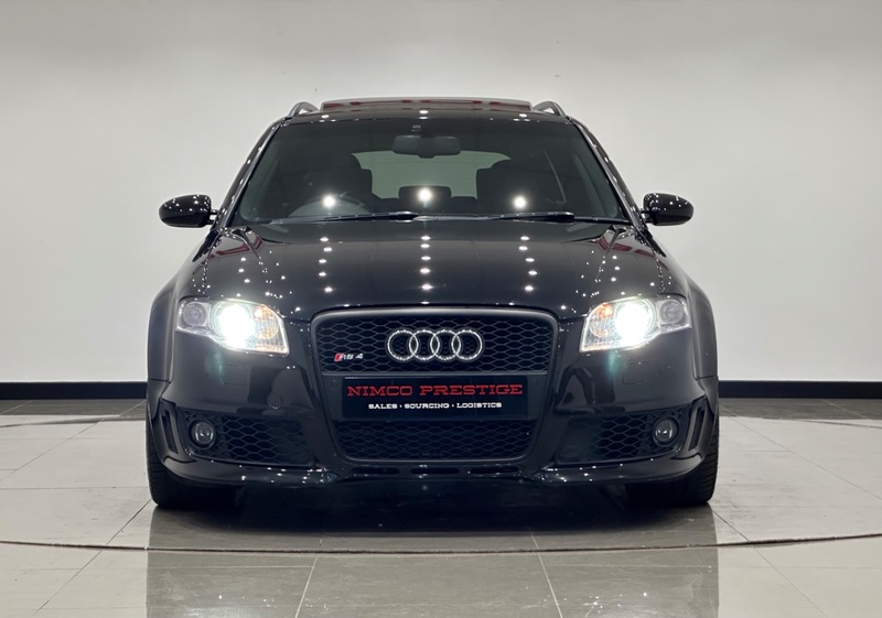 AUDI RS4