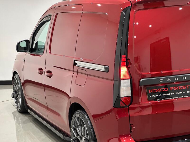 VOLKSWAGEN CADDY