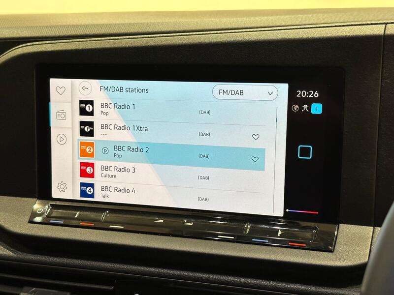 VOLKSWAGEN CADDY